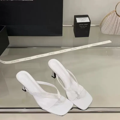 Giày cao gót mũi vuông KẸP SỎ NGÓN gót cao 7cm hoạ tiết chấm bi 